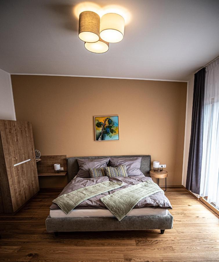 Gober&Freinbichler Weine von Hand Horitschon Exterior foto